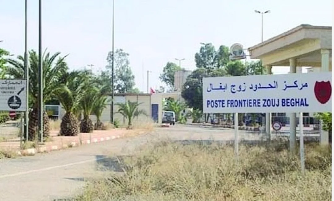 60 مغرببا من المعتقلين في الجزائر يفتحون الحدود المغربية-الجزائرية