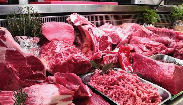 أسعار اللحوم الحمراء في إقليم الناظور تواصل الارتفاع رغم الاستيراد
