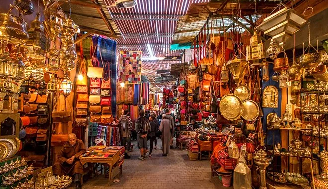الصناعة التقليدية تواجه تحديات كبرى وسط مطالب بتدخل حكومي عاجل