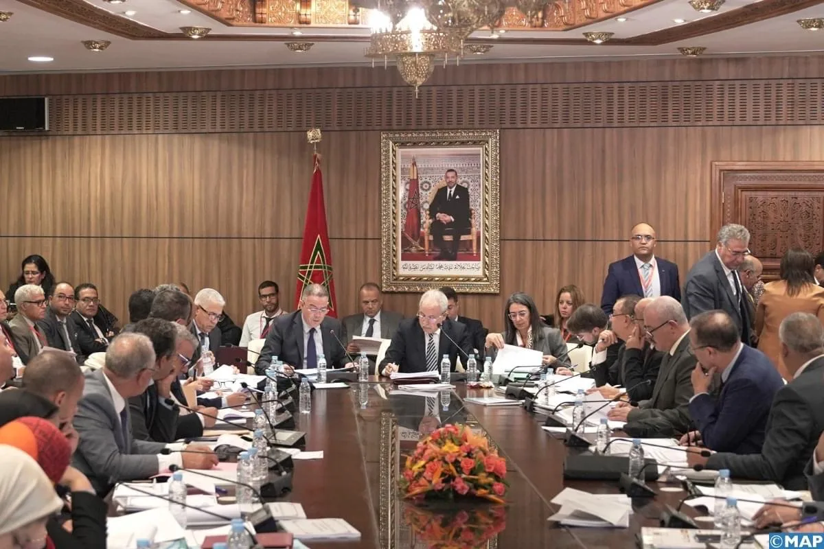لجنة المالية بمجلس المستشارين توافق على الجزء الأول من قانون المالية 2025 بتعديلات هامة