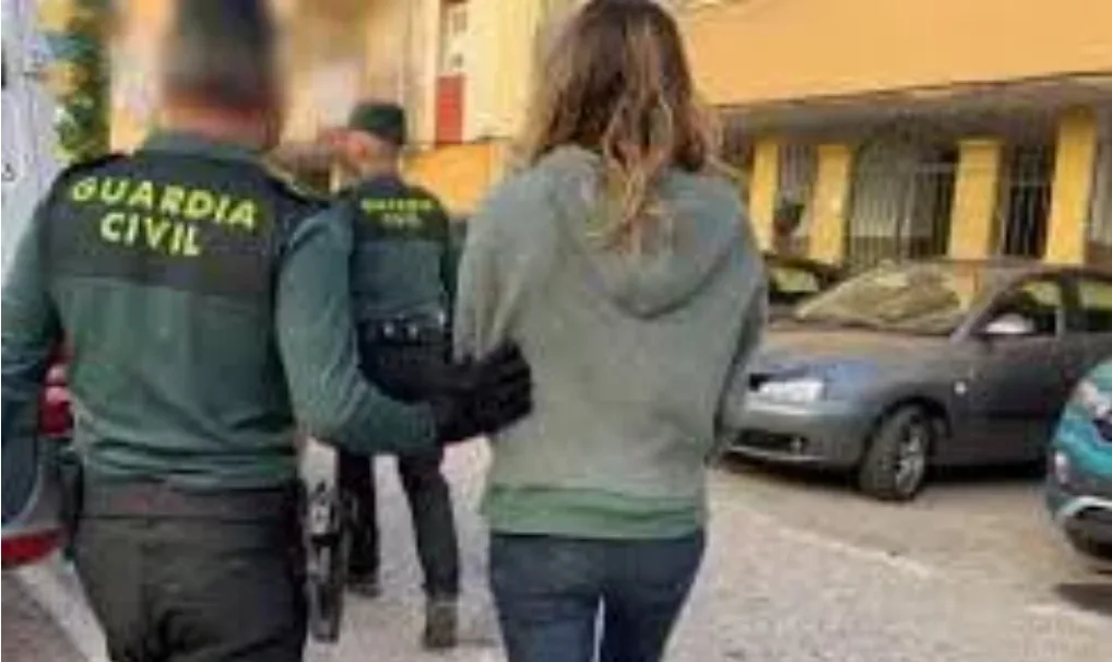 إفراج مؤقت عن المغاربة المتهمين بسرقة أجهزة إلكترونية في إسبانيا