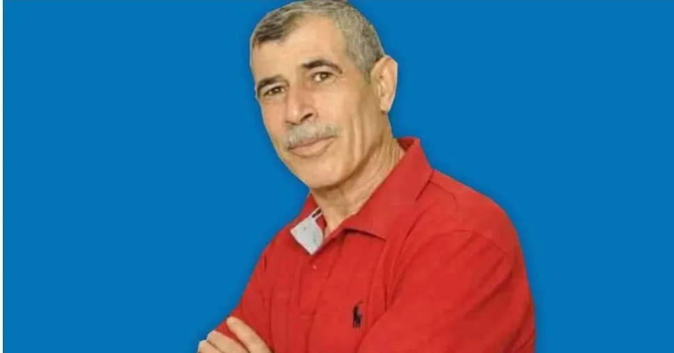 قضى 40 سنة خلف القضبان … إسرائيل تفرج عن أقدم معتقل فلسطيني وتنفيه خارج الضفة والقطاع