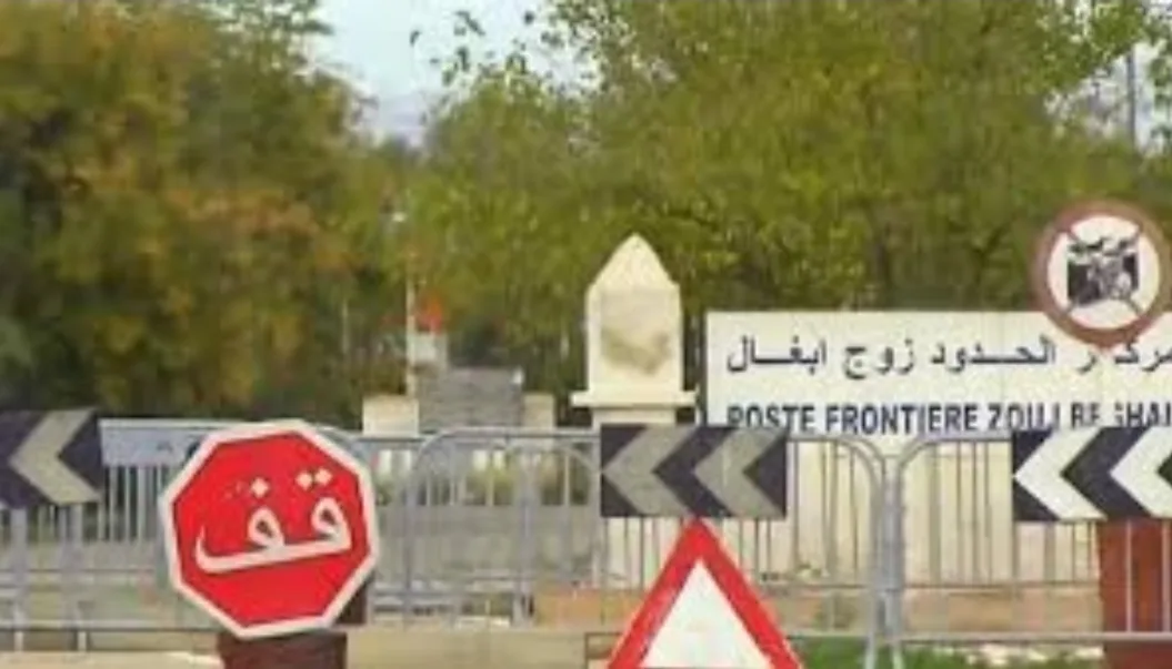 الجزائر تسلّم المغرب عددا من السجناء المغاربة عبر حدود وجدة