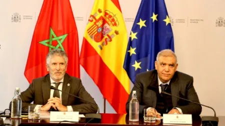 الرباط ومدريد تعززان التعاون الأمني والهجرة وتنظيم مونديال 2030