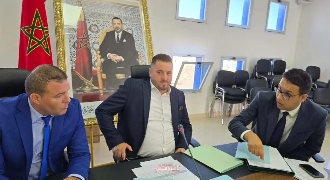 إدارية فاس تسقط عضوية 5 أعضاء جدد بمجلس جماعة إمزورن بإقليم الحسيمة