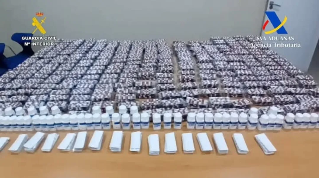 ضبط شبكة لتهريب الأدوية في ميناء مليلية المحتلة … الحرس المدني الإسباني يوقف ثلاثة أشخاص ويحبط تهريب أكثر من 27,000 قرص طبي