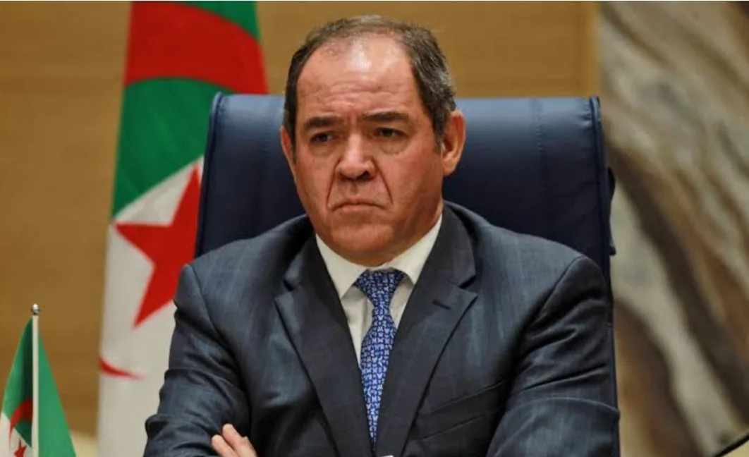 خوفا من ترامب … النظام الجزائري العسكري يسعى لعلاقات جيدة مع واشنطن ويخشى التصادم معه بخصوص قضية الصحراء المغربية