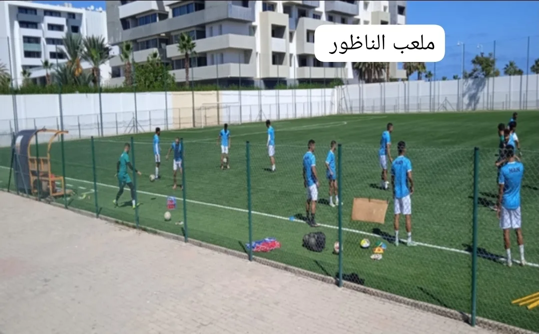 الناظور بين التهميش والتألق المجاور … حينما تضيء ملاعب بركان ومليلية وتبقى المدينة في الظلام