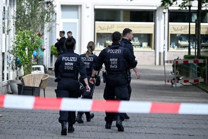 ألمانيا: إصابة رجل برصاص الشرطة بعد هجوم بسكين في محطة قطار بريمن