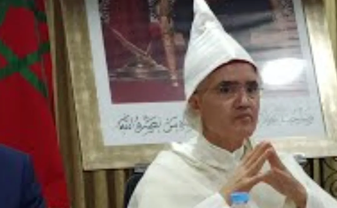 يهم عامل الناظور … من يحمي بناء “حانة شيشة” بجوار مسجد بدوار تغزوت بجماعة إحدادن