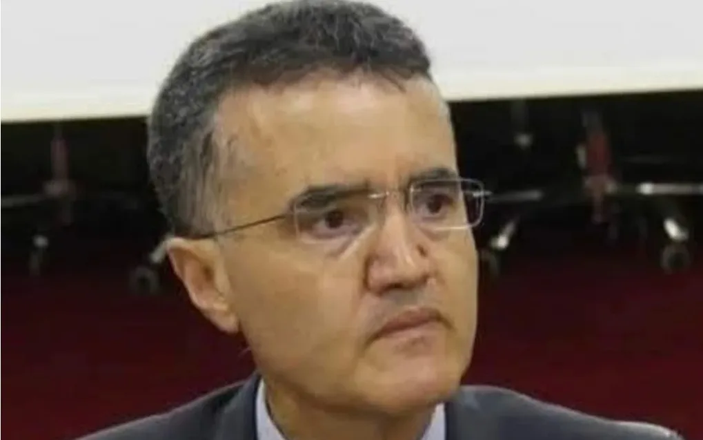 عامل إقليم الناظور يعزل “مقدمًا قرويا” بسبب التلاعب بلوائح المستفيدين من الأراضي بجماعة أولاد ستوت