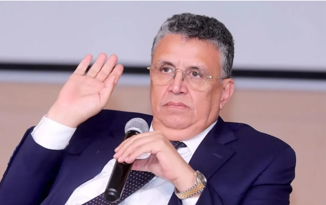 إنتقادات واسعة لخطط وهبي تمتيع رؤساء الجماعات الترابية ب “الحصانة”