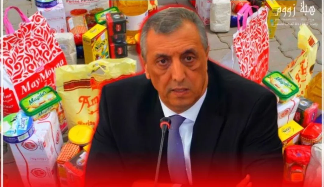 كما فعل في الحسيمة سابقا … الوالي شوراق عامل عمالة مراكش يمنح 100 قفة رمضانية لمراسل قناة “الشذوذ”