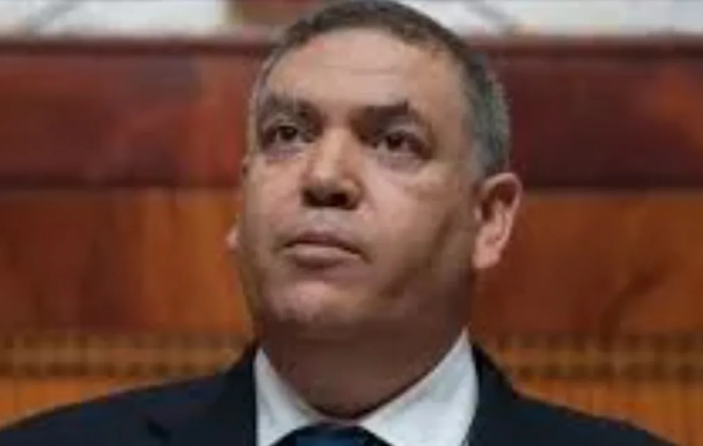 فضيحة إستغلال سيارات الجماعات الترابية بإقليم بركان لأغراض شخصية تصل إلى وزير الداخلية