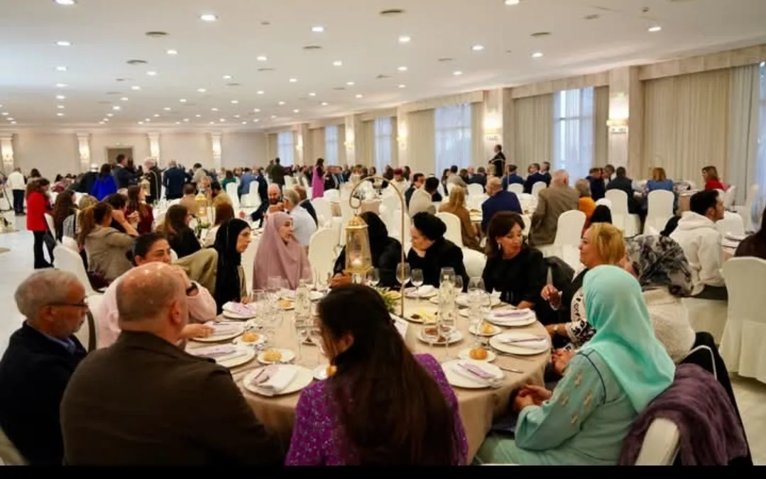 حكومة مليلية تنظم إفطارًا كبيرا بحضور حاكم المدينة