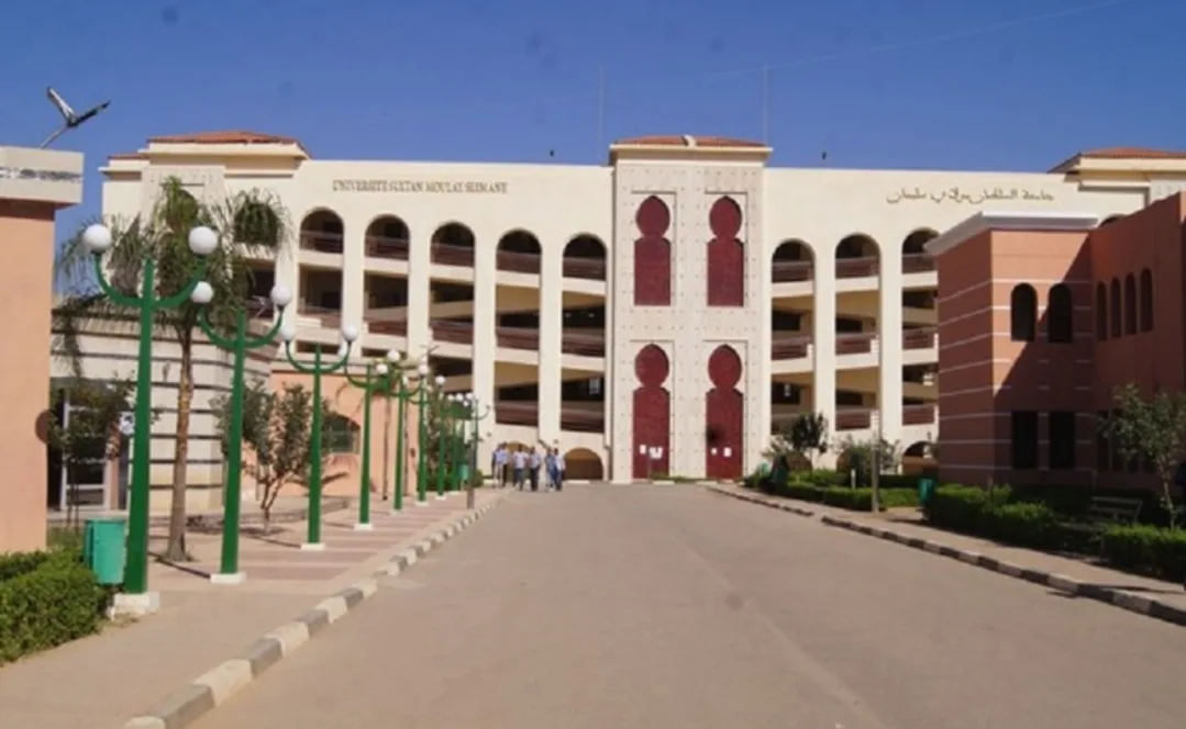 “الزين ديالي” تكلف أستاذا جامعيا ببني ملال شهرين حبسا بتهمة التحرش الجنسي