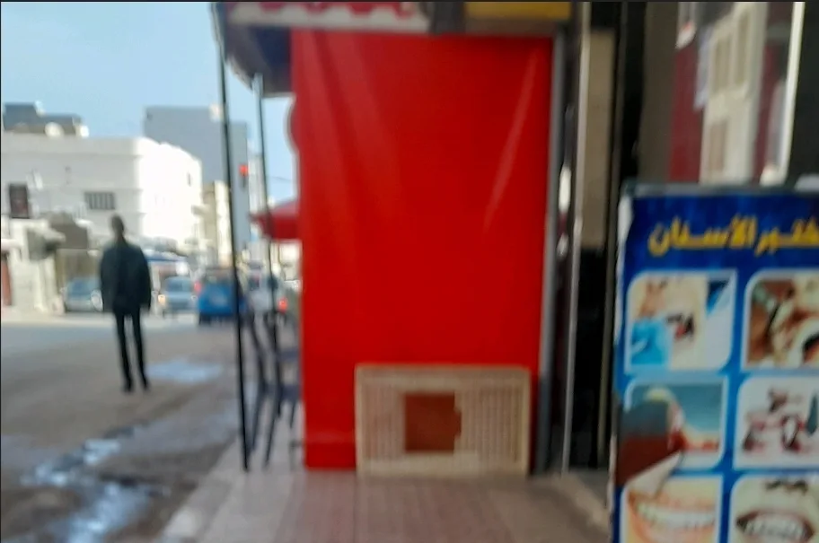 في ظل تواطؤ السلطات والمجلس الجماعي … الفوضى في استغلال الملك العمومي بإمزورن … واقع يفرض نفسه !