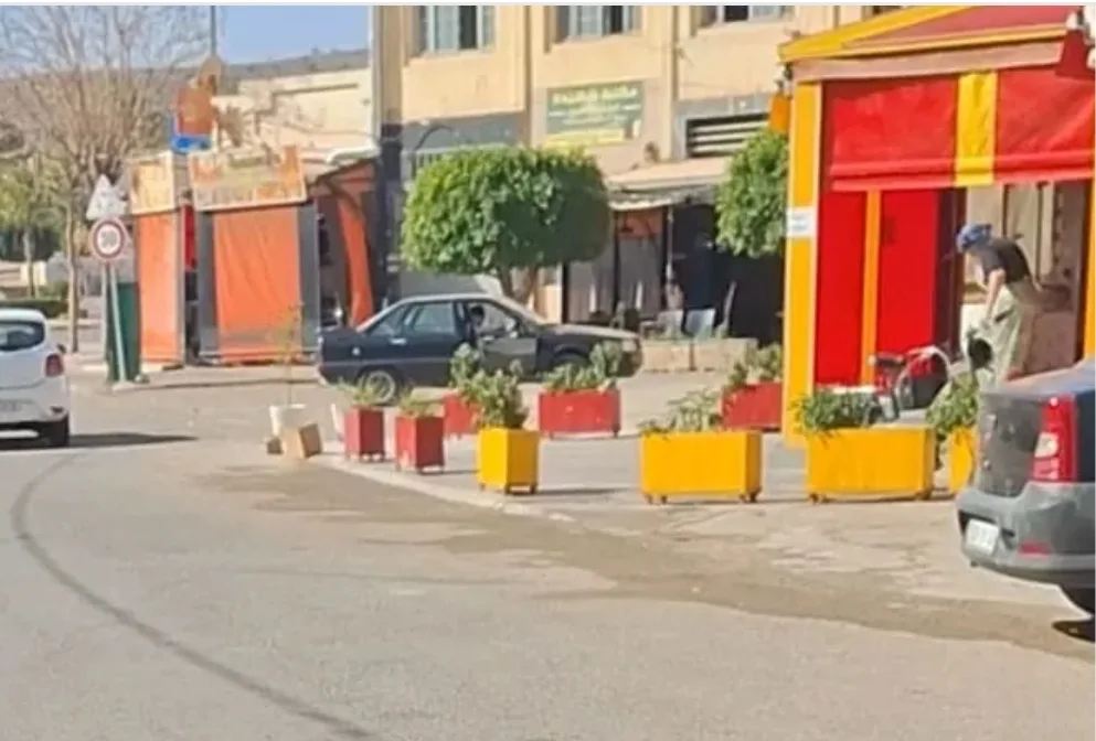 وجدة … الملك العمومي تحت الإستغلال وأمام أنظار السلطات … النموذج من حي القدس الجامعي