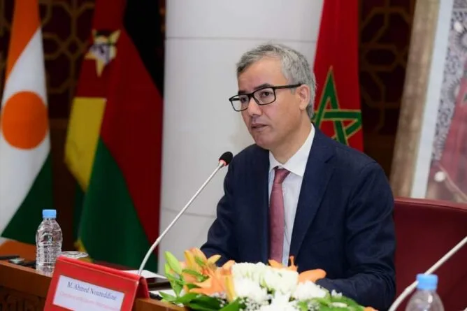 خبير في العلاقات الدولية يدعو لإقالة دي ميستورا ويقترح استراتيجية مغربية جديدة لحسم ملف الصحراء