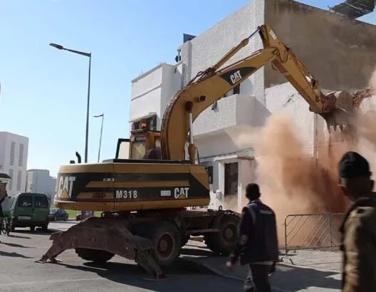 لفتيت يكشف خلفيات هدم  منازل المحيط بالرباط .. مقاربة شاملة لتأهيل النسيج العمراني ومعالجة السكن غير اللائق