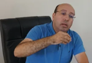 فضيحة في جماعة أربعاء تاوريرت بالحسيمة :  رئيس المجلس الجماعي يتجاهل أسئلة ومطالب المعارضة لسنة كاملة