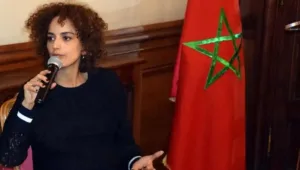 المغربية ليلى السليماني … نجمة الأدب تسطع في سماء مهرجان “كان” السينمائي العالمي !