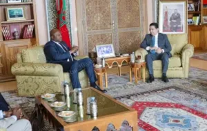 بوريطة يجتمع بنظيره من البوروندي ويوقعان عدة إتفاقيات