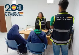 جريمة تهز إسبانيا بإلتشي :    اعتقال زوجين بعد اكتشاف ختان طفلتهما ذات الثلاث سنوات خلال فحص روتيني
