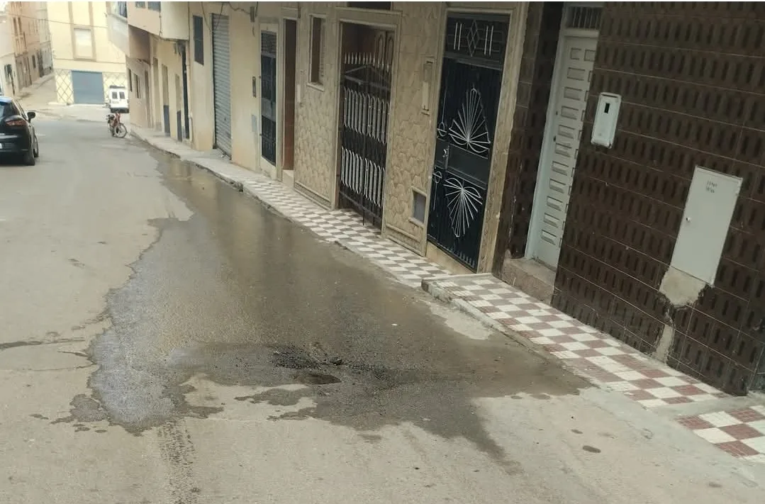 سكان حي “موروبييخو” بالحسيمة بدون ماء منذ ثلاثة أيام