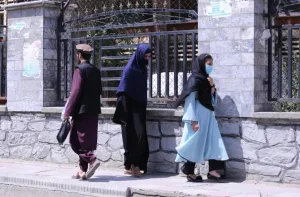 صدمة إنسانية في مدريد: إسبانيا تتخلى عن نساء أفغانيات فررن من طالبان