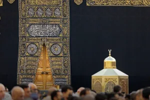 خادم الحرمين الشريفين يستضيف 1000 حاج فلسطيني من ذوي الشهداء والأسرى والجرحى