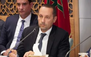 نادية تهامي تسائل وزارة الصحة حول شبهة صفقات “مفصلة على المقاس” بعد إلغاء عقود خدمات بالمستشفيات