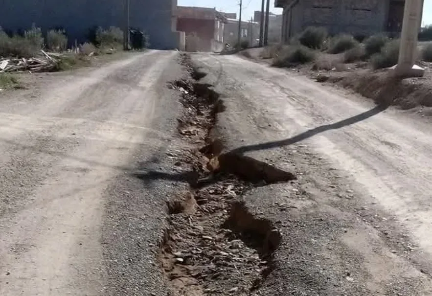 الحسيمة :    سكان بجماعة تفروين يطالبون بإصلاح طريق متضررة بسبب الأمطار