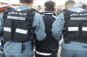 بعد فراره من المداهمة الأمنية … البارون كريم بليبلا يسلم نفسه للدرك الملكي بالناظور