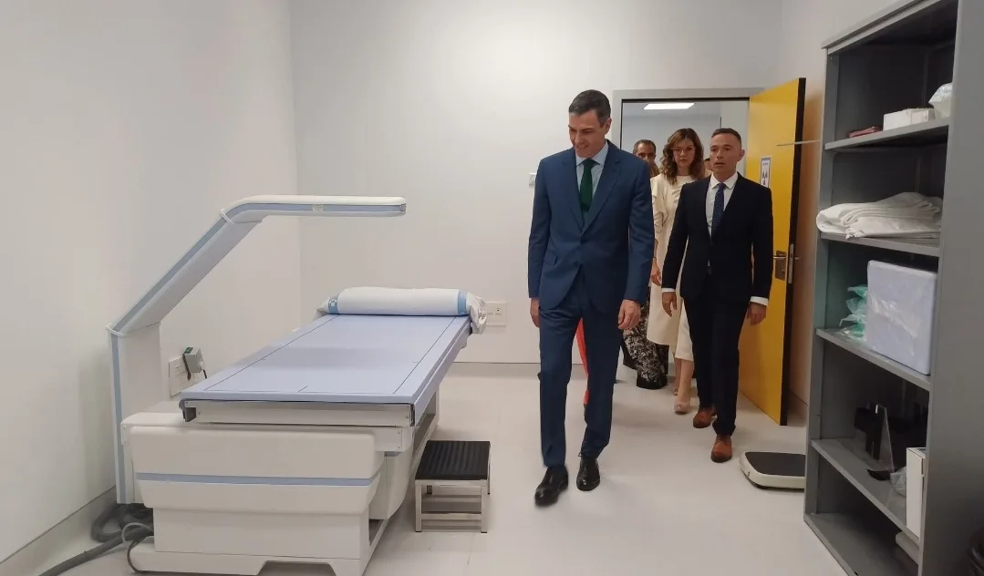 رئيس مليلية يهاجم رئيس الحكومة الإسبانية خلال حلول بالثغر المحتل