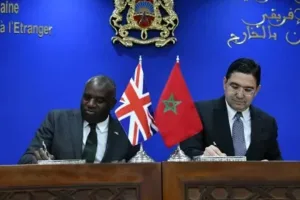 بريطانيا تنحاز للمغرب :   “إل كونفيدينسيال”  دعم متصاعد لحل الحكم الذاتي وصفعة قوية للعالم الآخر