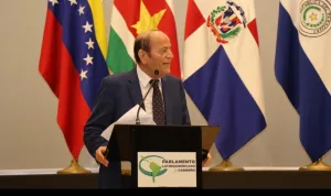 من سورينام :   سلامة النائب الأول لرئيس مجلس المستشارين يدعو إلى حكامة مناخية شاملة ويقدم نموذجاً رائداً للمغرب