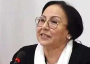 المؤرخة بهيجة سيمو مسؤولة بالقصر المغربي تتقلد وسام الاستحقاق من درجة قائد للجمهورية الإيطالية