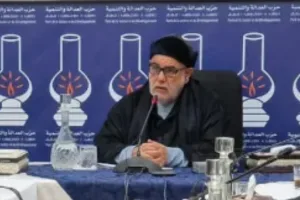 بنكيران يندد بالحرب الإسرائيلية على إيران ويدعو لتحرك دولي عاجل