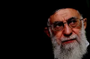 أنباء تتحدث عن مقتله … وخبير إسرائيلي :   خامنئي يعيش رعب شديد تحت الأرض بعد تمكن إسرائيل من معرفة مكان إختبائه