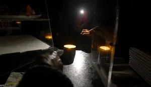 تقرير يكشف سبب انقطاع التيار الكهربائي المفاجئ في إسبانيا