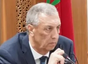 فضيحة في قلب الحسيمة :   العامل السابق يغيّر تصميم المدينة لإرضاء “طبيبه الخاص” قبل تعيينه واليا على مراكش قبل إقالته