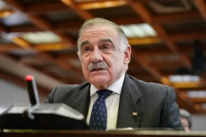 معارضة شعبية تنتقد موقف حكومة سانشيز “الضبابي” بشأن الإنفاق الدفاعي وتهدد بتقويض ثقة الناتو