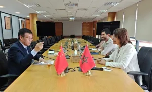 تعزيز الشراكة العلمية بين المغرب والصين.. زيارة السفير لي تشانغ لين إلى المركز الوطني للبحث العلمي والتقني