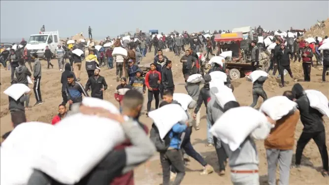 ترامب يعترف بمجاعة غزة ويصطدم برواية نتنياهو وسط اقتراب اجتياح شامل