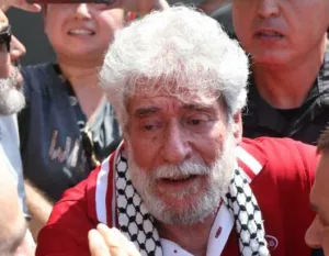 جورج عبد الله يغادر باريس نحو بيروت وسط ترحيب شعبي ورسمي
