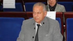 الغلوسي: شكاية الفايق تفضح نفوذ المال في السياسة وازدواجية بعض الأحزاب