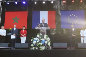 فرنسا تؤكد التزامها بدعم مغربية الصحراء وتوسيع شراكتها مع الرباط