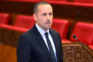 وزير” الشفوي”  التهراوي يعد بإصلاح شامل لأسعار الأدوية