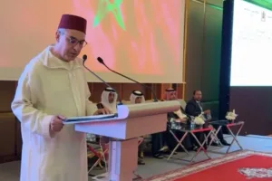 السفير المغربي بالدوحة يشيد بنهضة المملكة ويبرز عمق العلاقات الإستراتيجية مع قطر